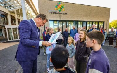 Petitie bewoners en SP met 500 handtekeningen tegen overlast en leegstand aan Griend Emmeloord